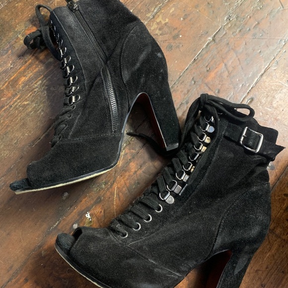 San Edelman Booties - Picture 2 of 4